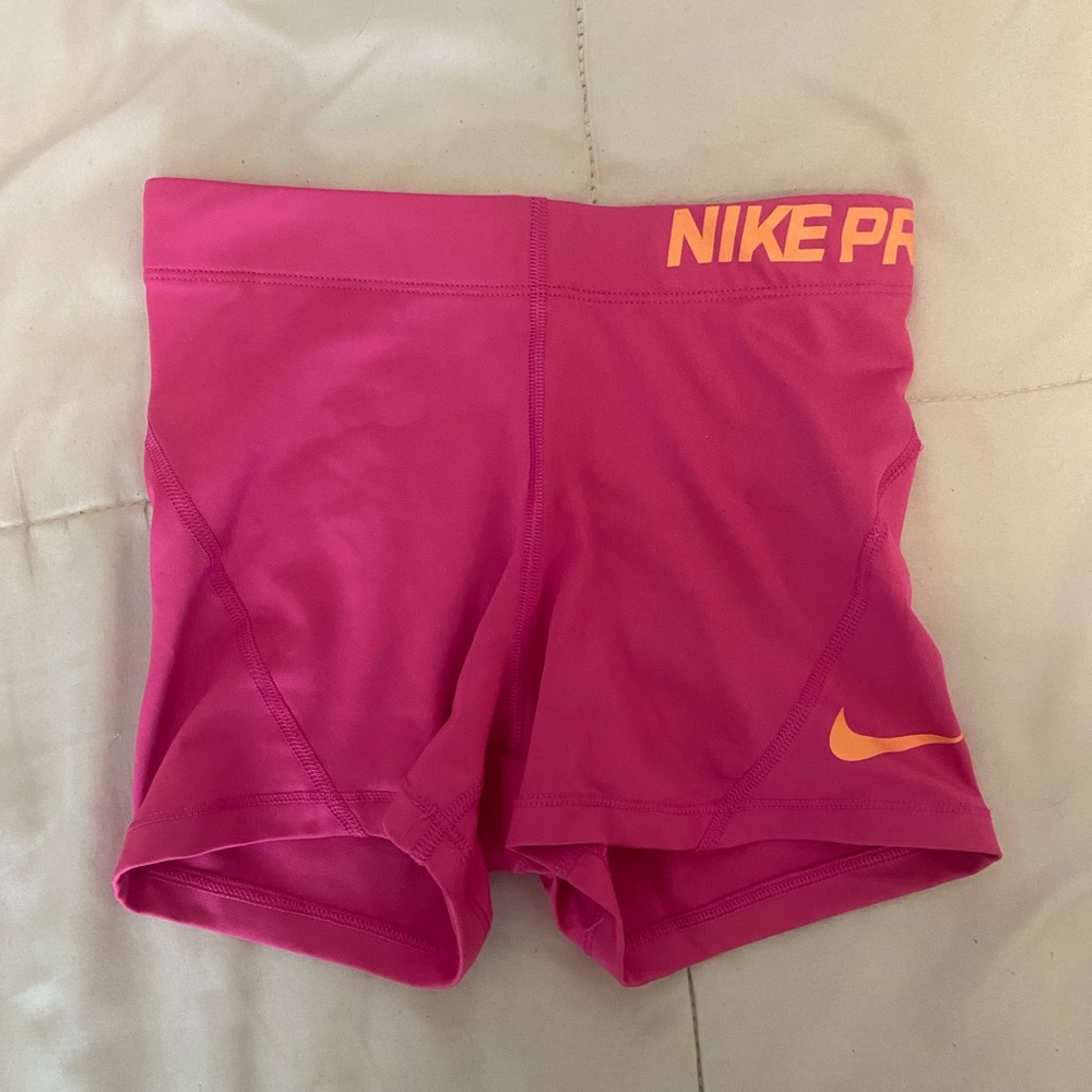 nike pro shorts!